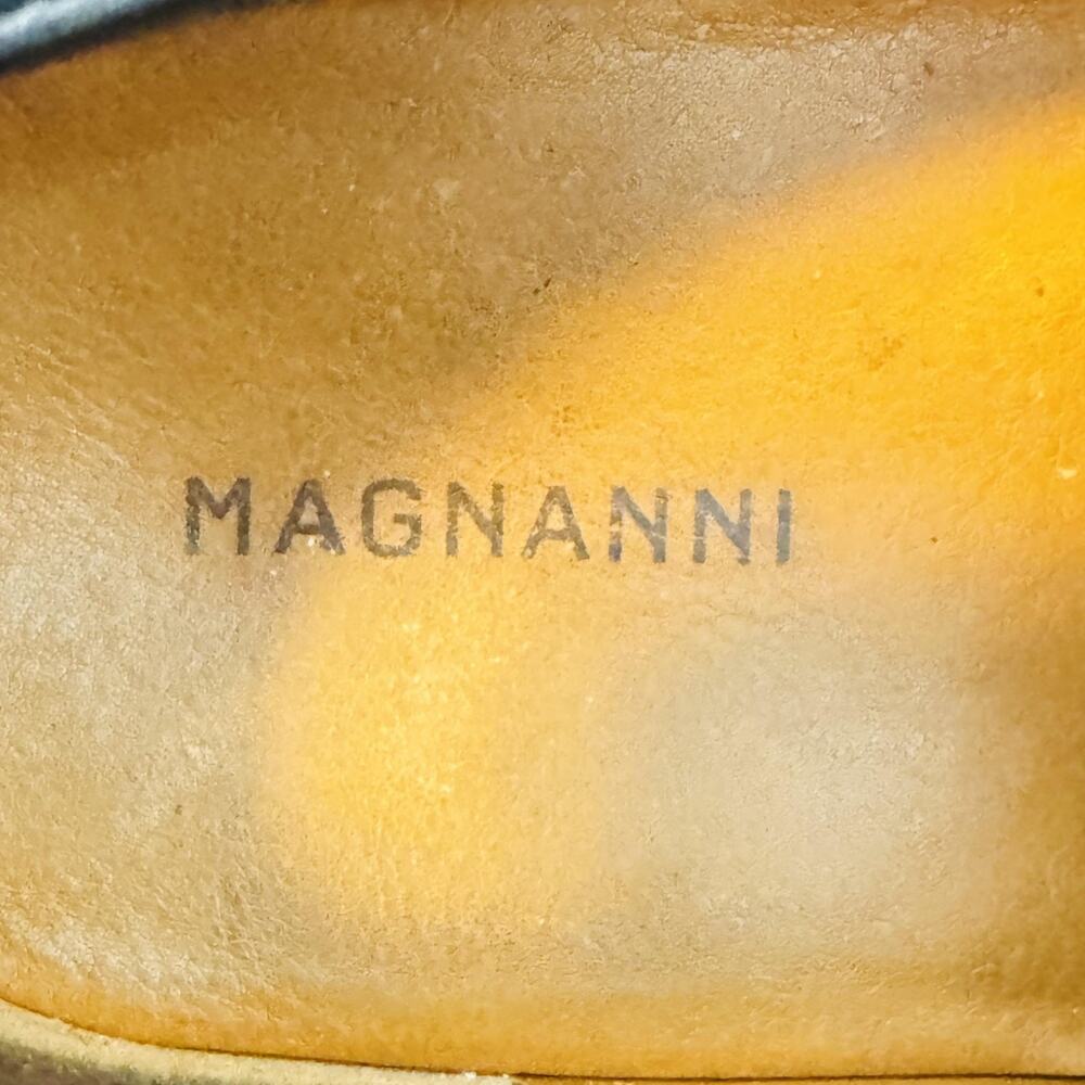 Magnanni Shoes Mens 10.5 Black Leather Slip On Loafers Dress Apron Toe Classic - Picture 8 of 10
